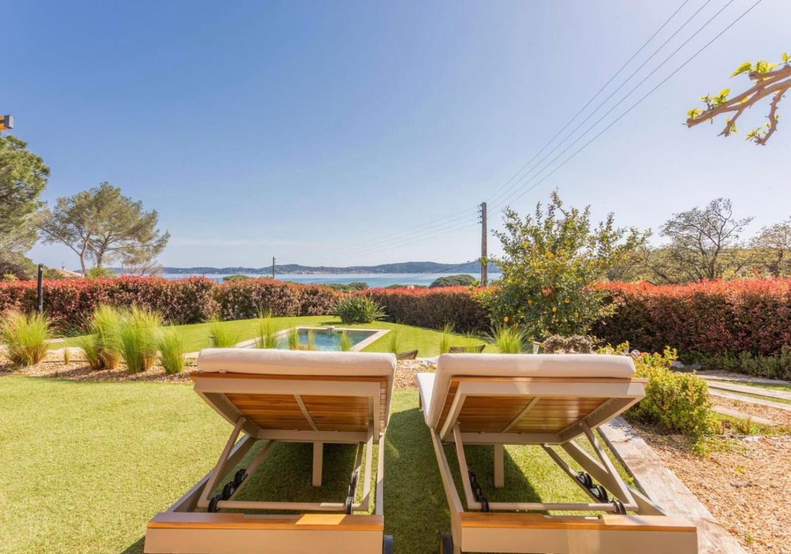 La Bastide Du Soleil Daire Sainte-Maxime Oda fotoğraf