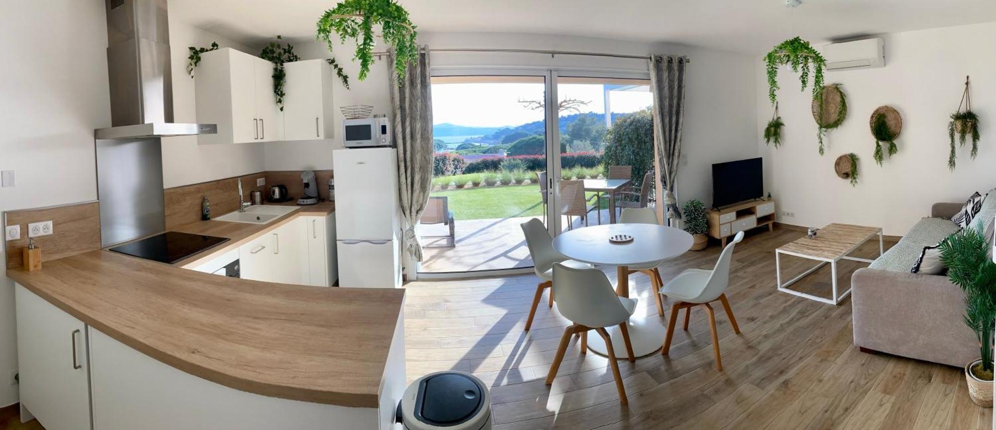 La Bastide Du Soleil Daire Sainte-Maxime Oda fotoğraf