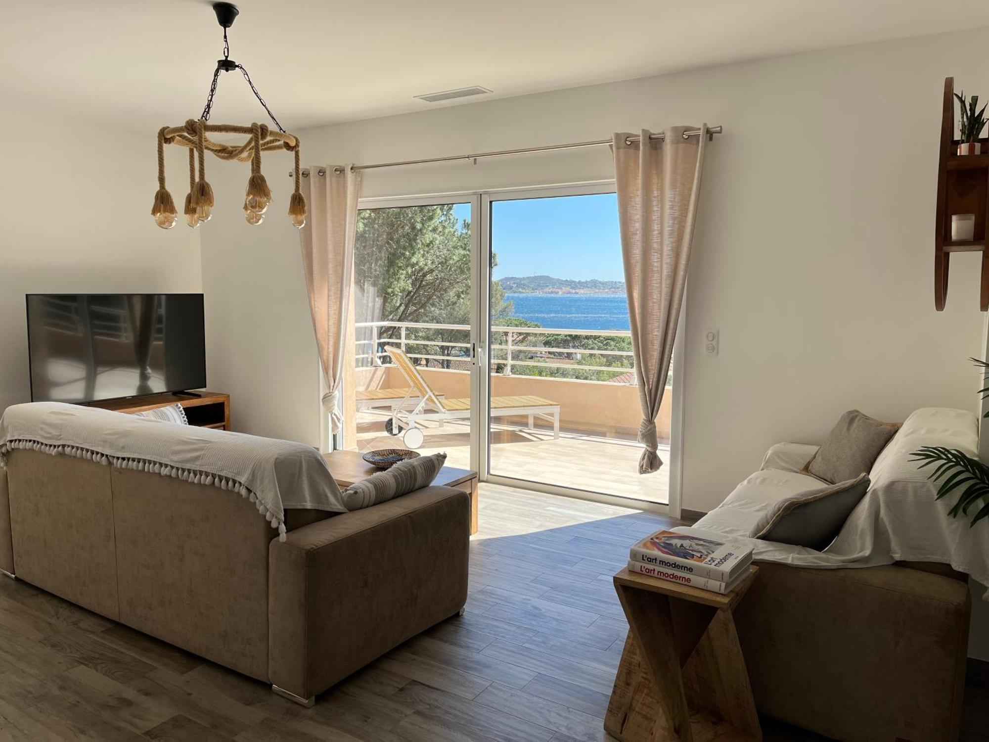 La Bastide Du Soleil Daire Sainte-Maxime Oda fotoğraf